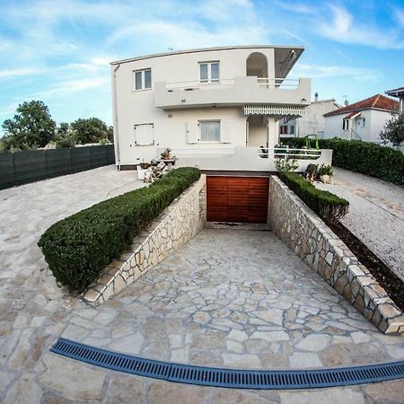 Apartmani Bartolic Рогозниця Екстер'єр фото