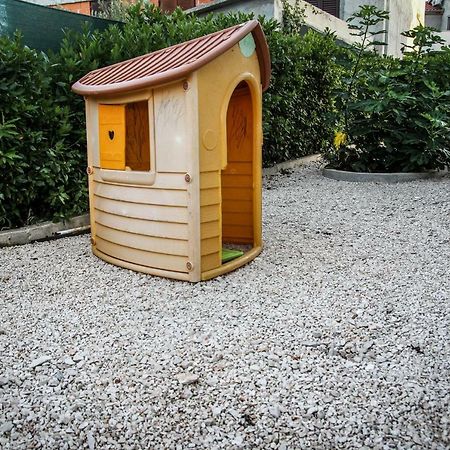 Apartmani Bartolic Рогозниця Екстер'єр фото
