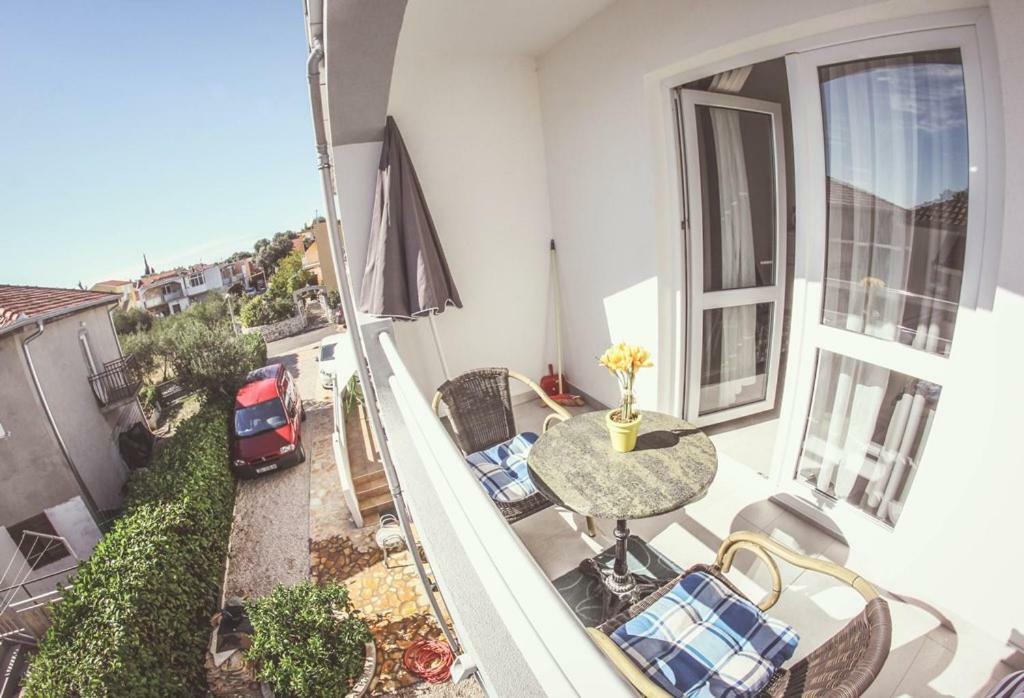 Apartmani Bartolic Рогозниця Екстер'єр фото